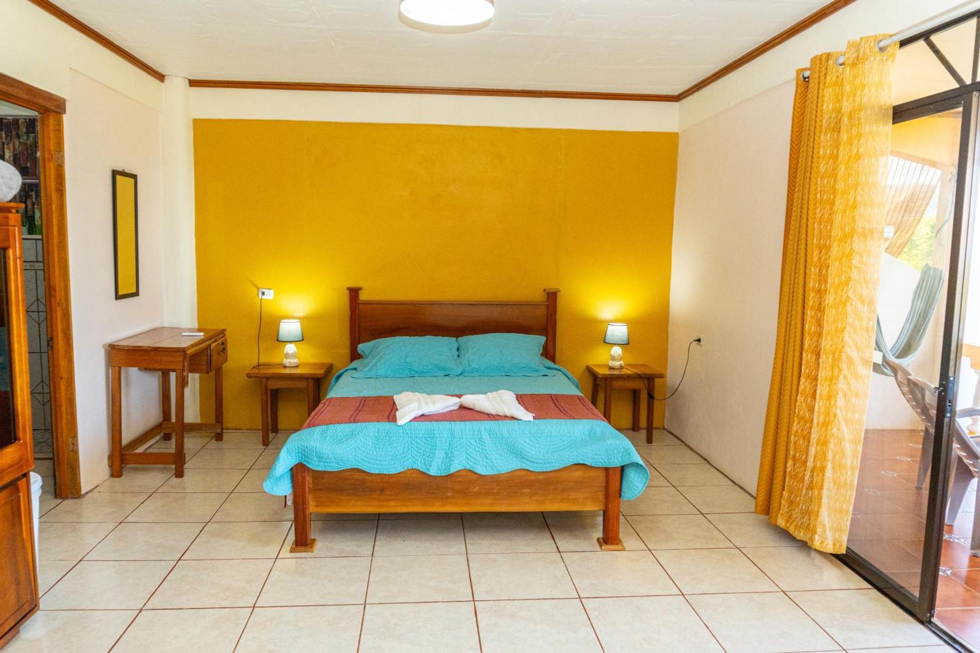 Villa Manolo Ocean And Forest View Hotel Drakes Bay Exteriör bild